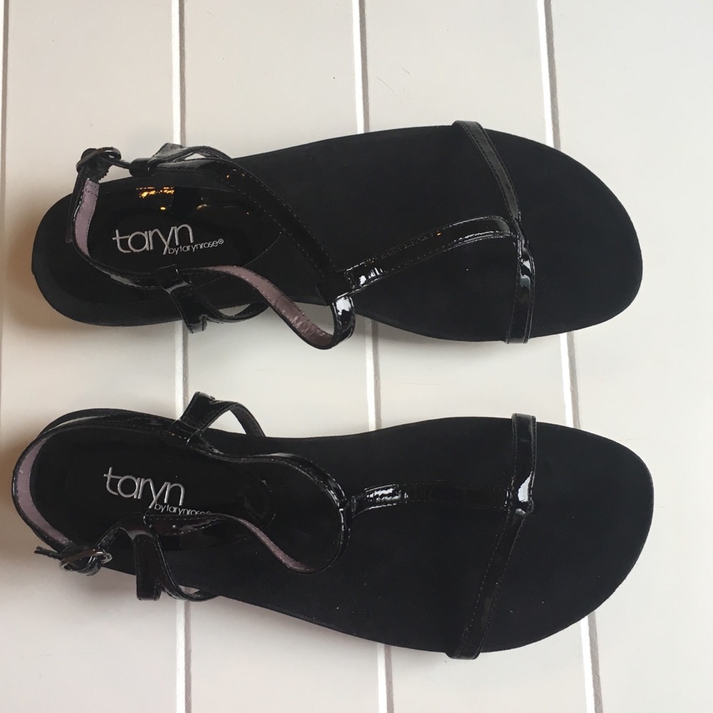 Taryn Taryn Rose New in Box Classic Black Sandals Patent Leather T-Strap Shoes
